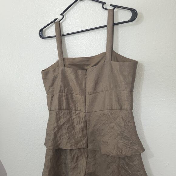 R&M Collection Dress Womens Size 10P Taupe Bronze Tiered Empire Waist Short - Picture 12 of 13